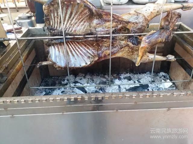 喜歡云南旅游的朋友,你去過(guò)地方的集市節(jié)嗎?