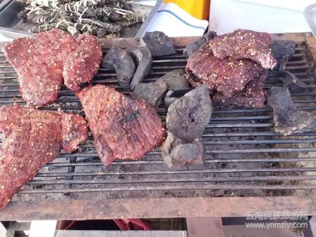 喜歡云南旅游的朋友,你去過(guò)地方的集市節(jié)嗎?