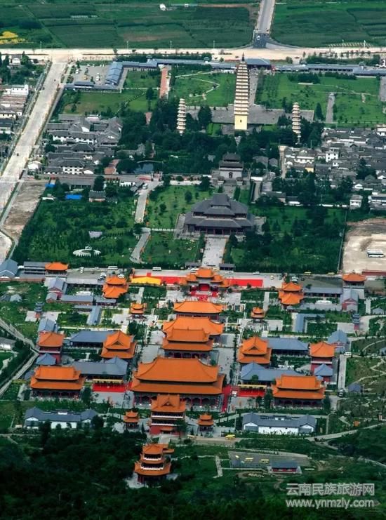 崇圣寺三塔全景 （趙康才 攝）